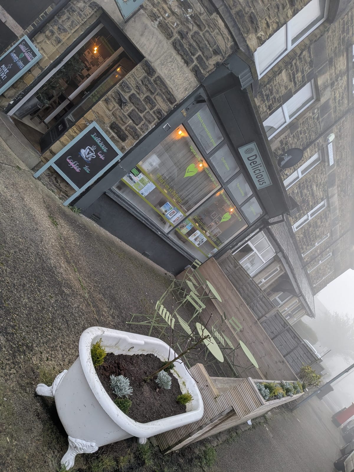 Delicious Cafe photo 1
