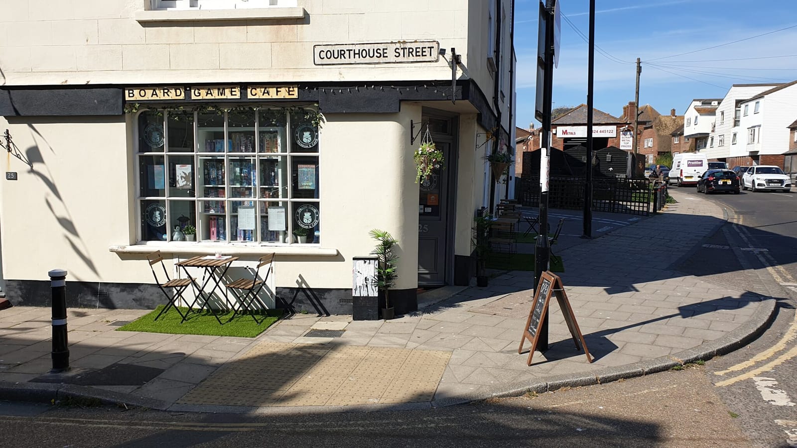 Board Game Cafe Hastings - The Smuggler's Meeple photo 3
