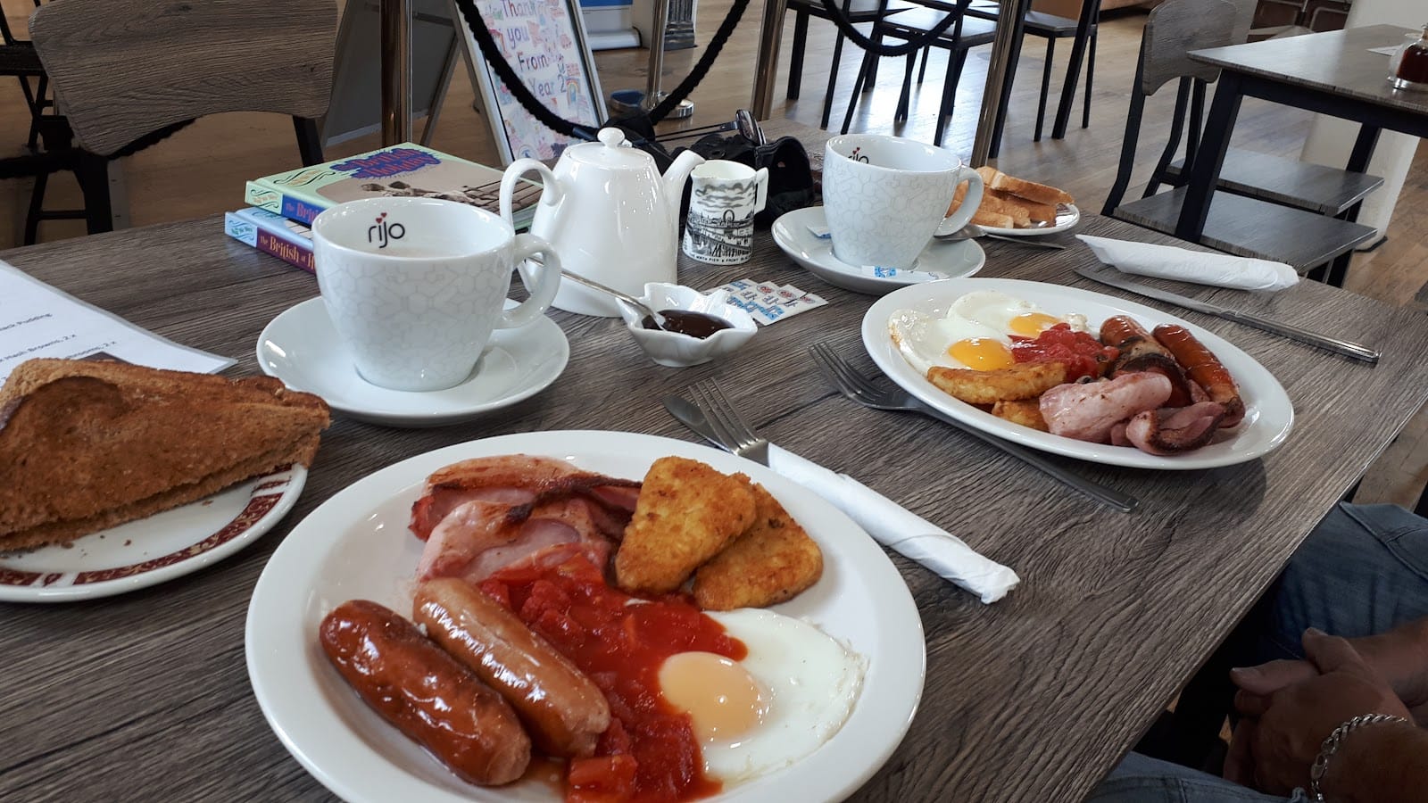 The Hansom Cafe