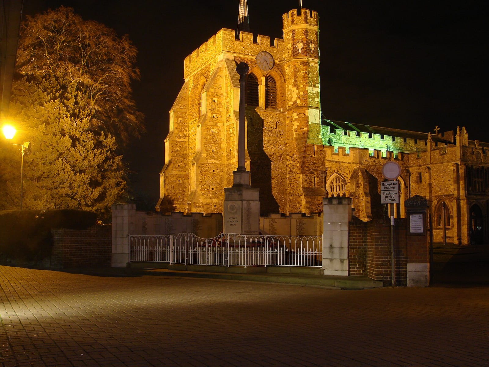 Starbucks Hitchin - Market Place