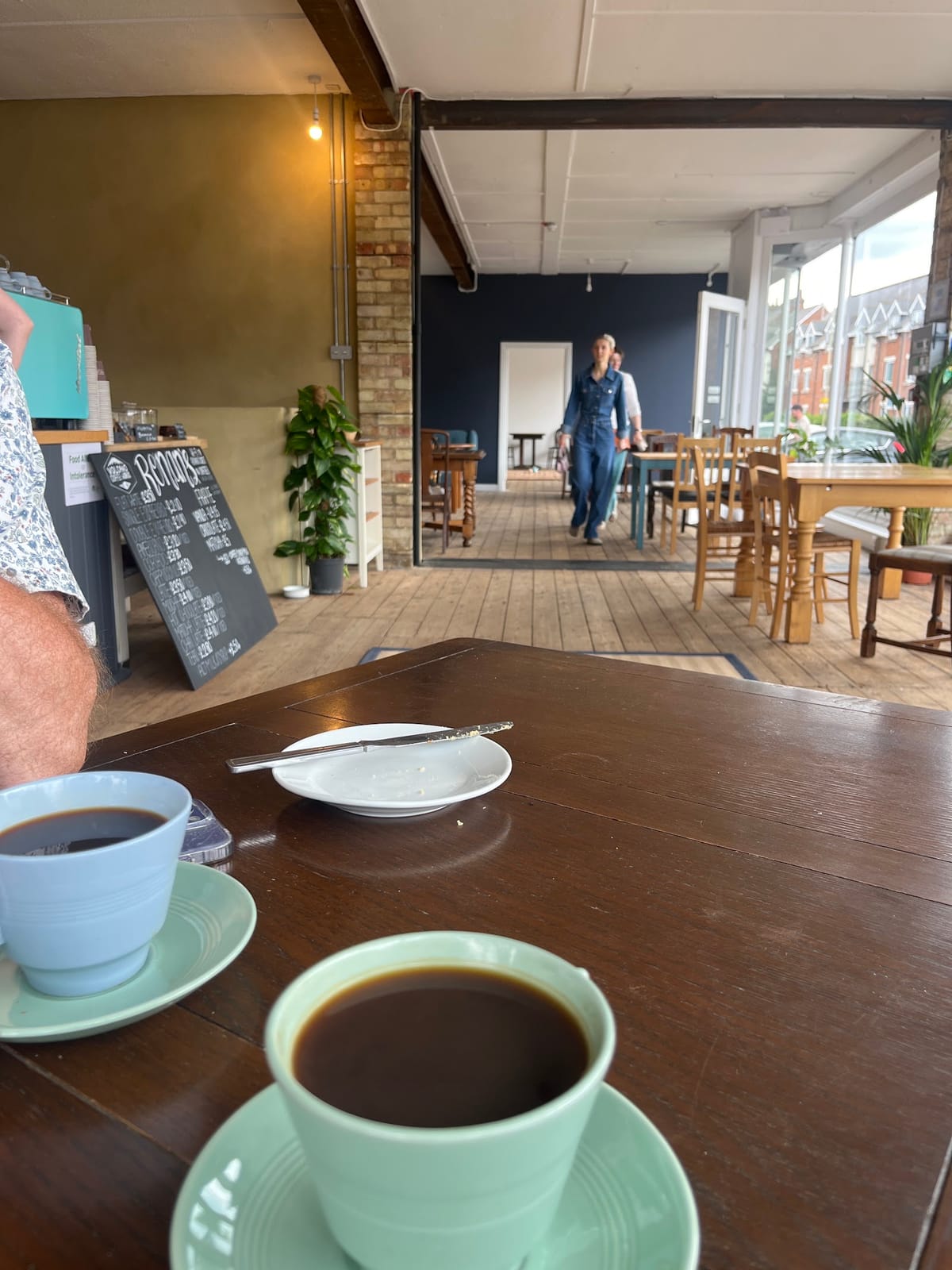 Ronan’s Coffee and Bistro