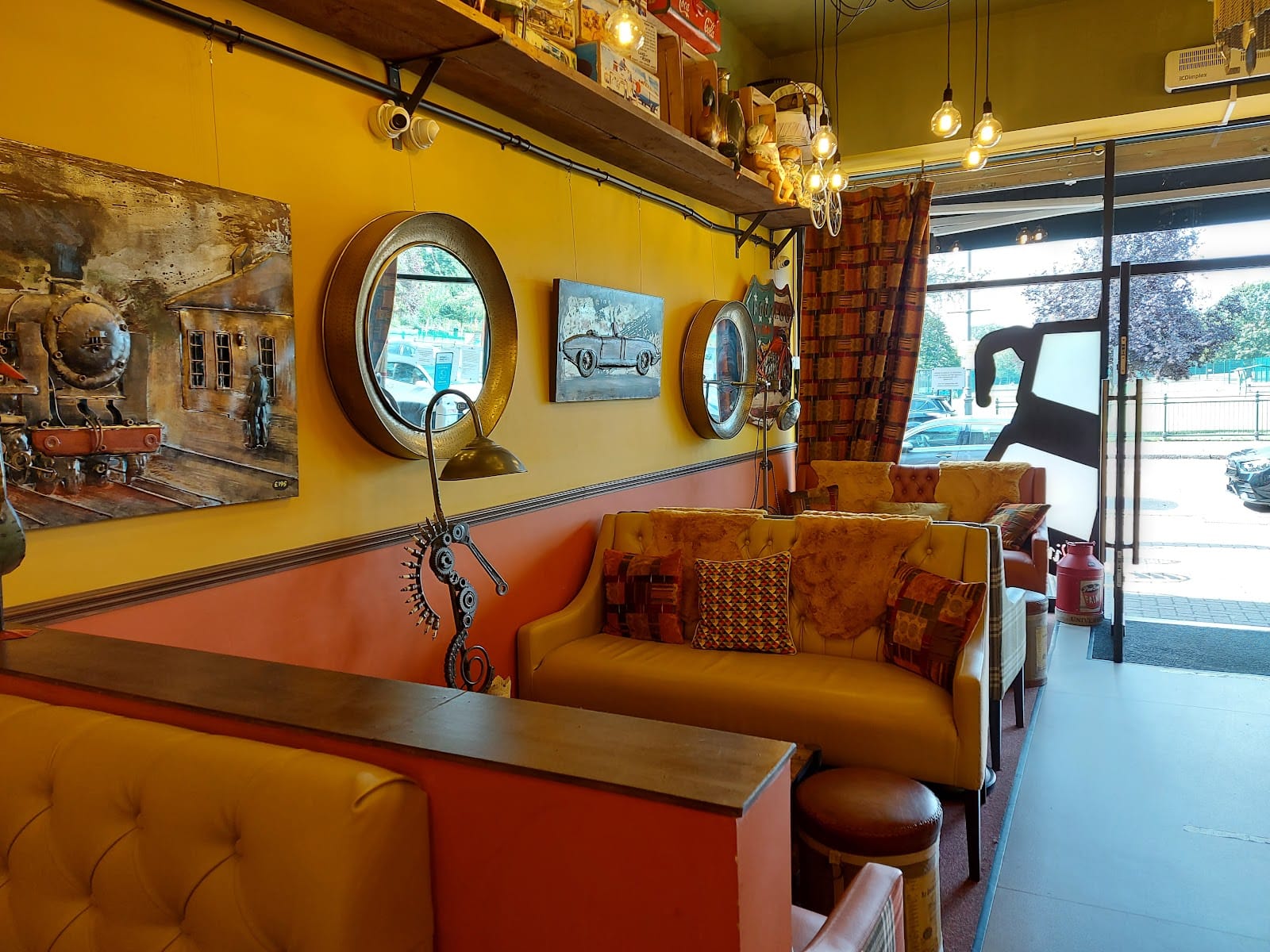 Vintage 51 Coffee & Waffle Lounge