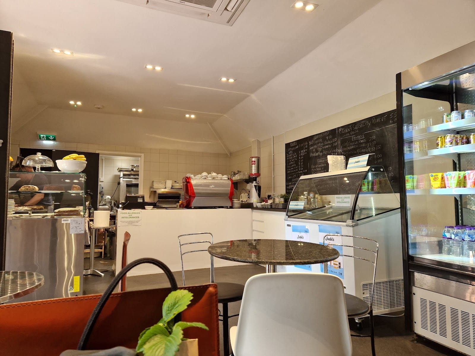 Eileen’s at Buccleuch Gardens Cafe