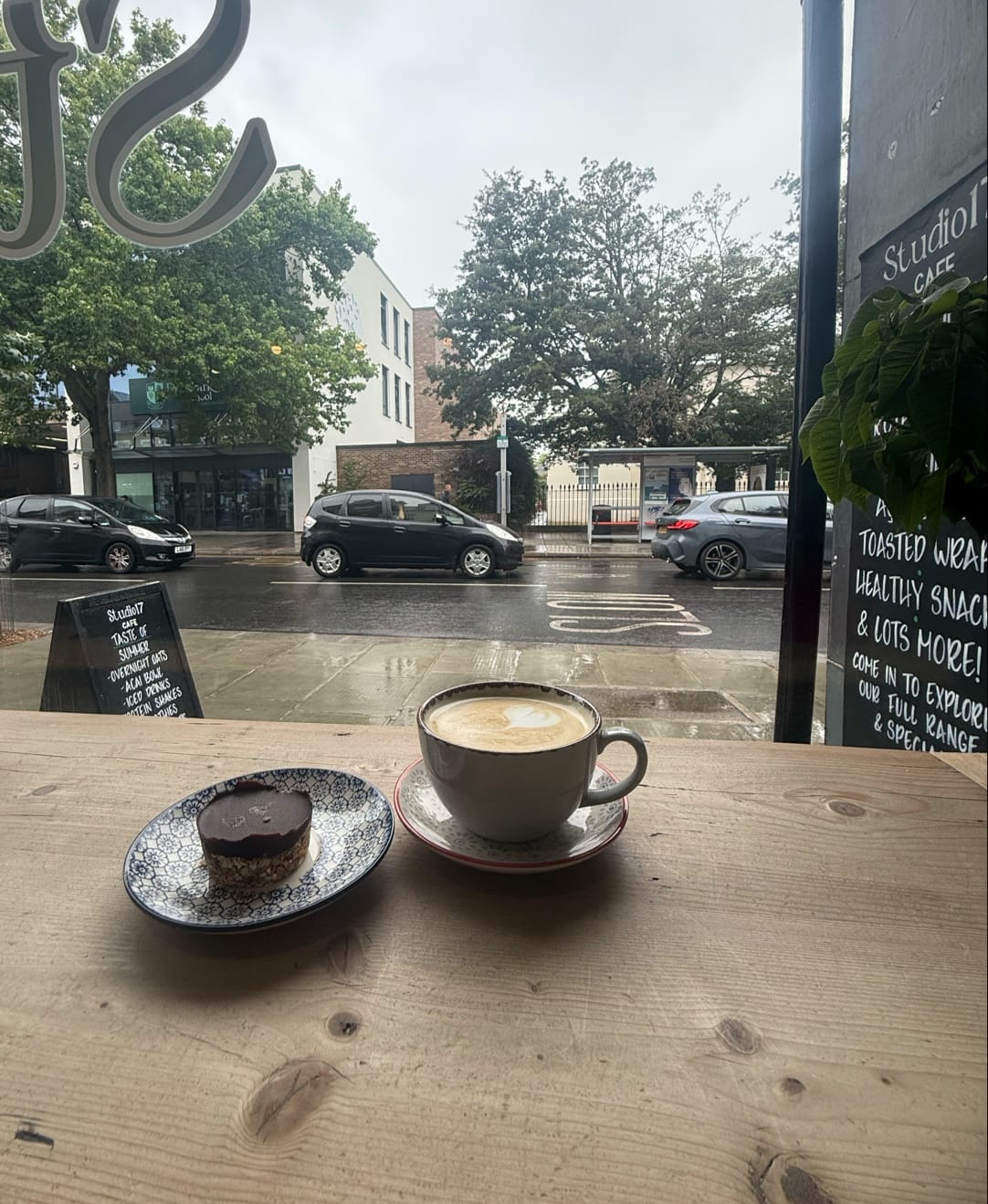 Studio 17 Cafe