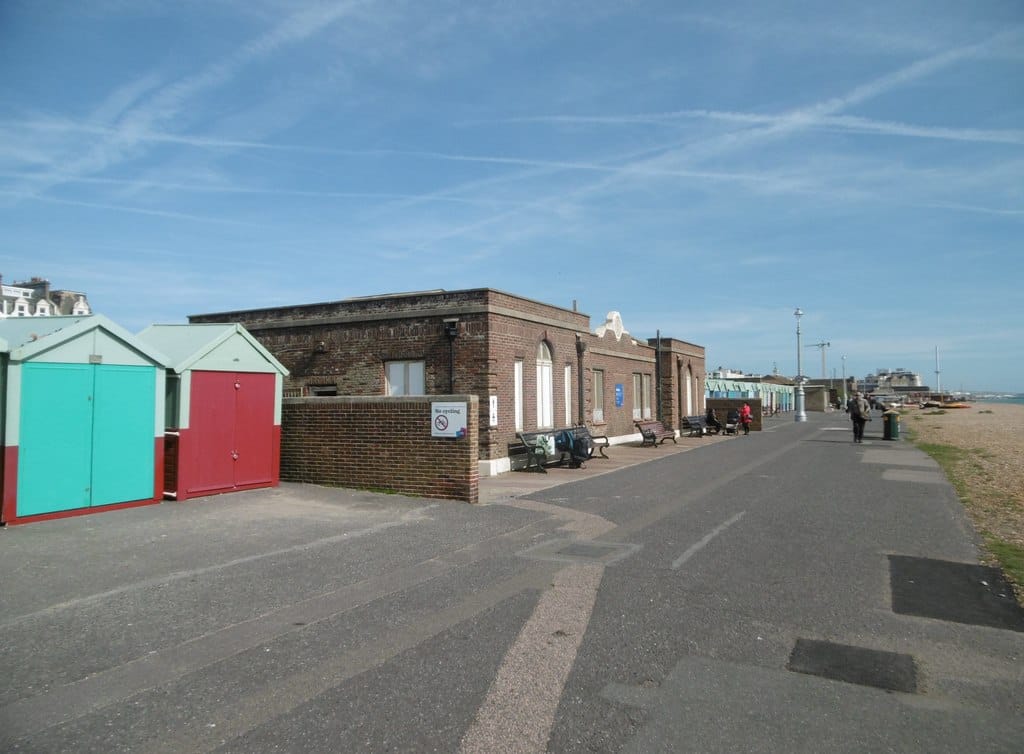 Yellowave Hove - Beach Sports Venue & Beach Cafe photo 2