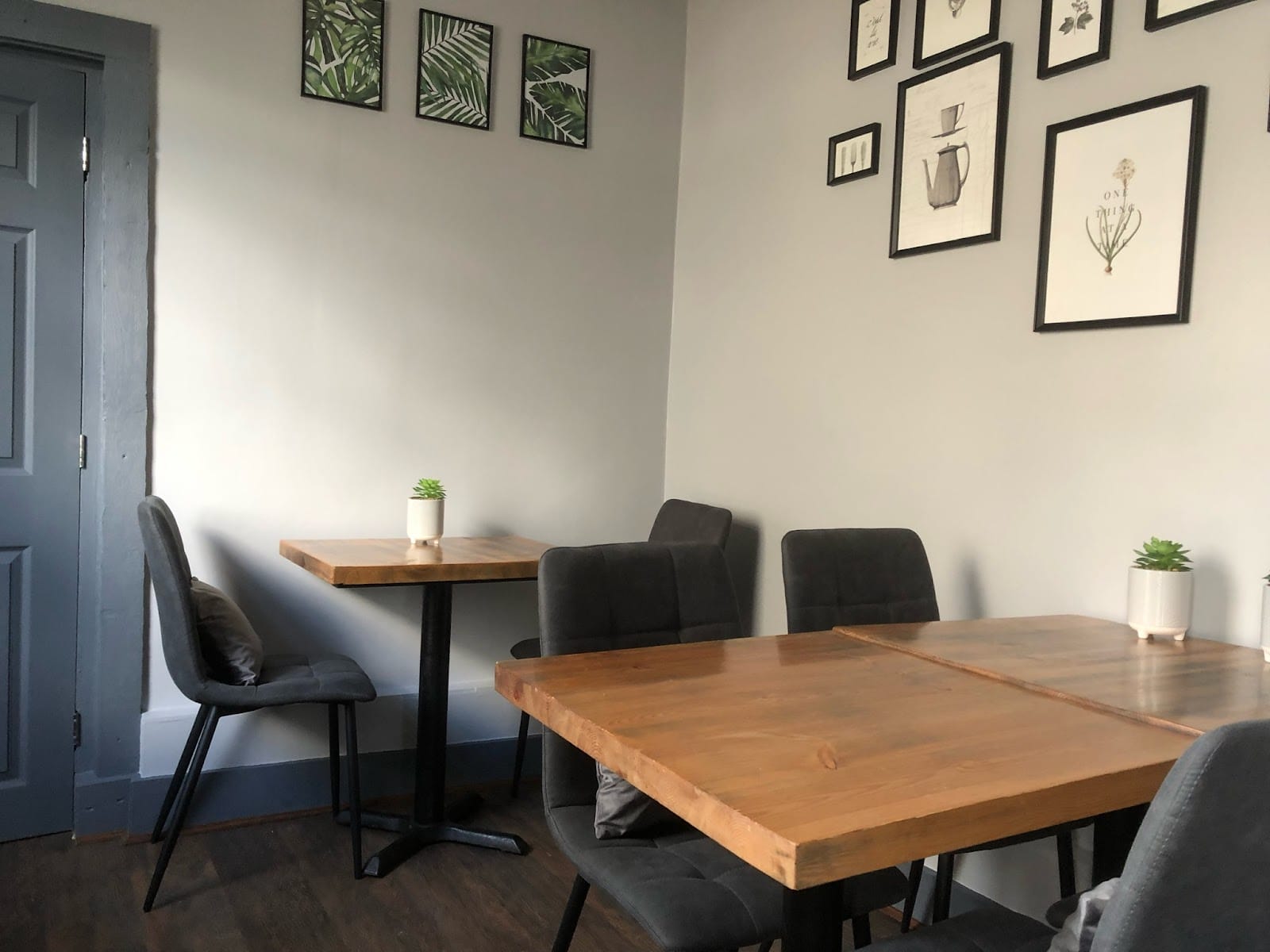 Fresh Bites Cafe and Takeaway