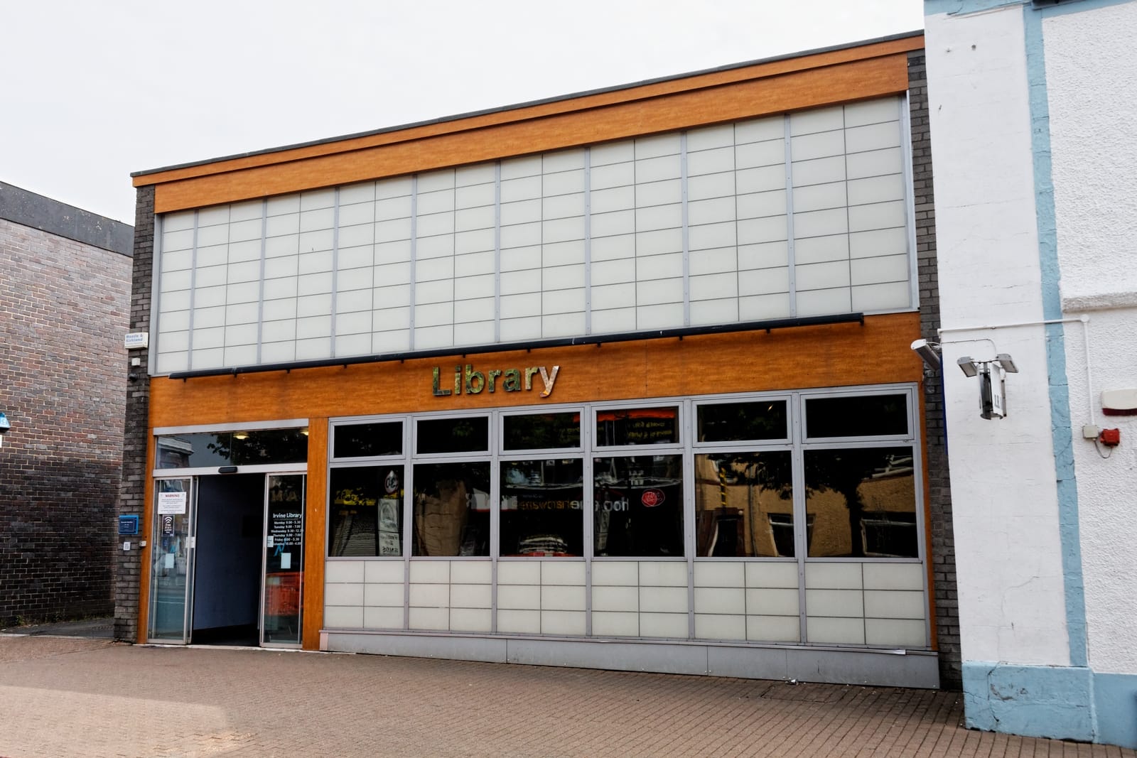 Irvine Library photo 3
