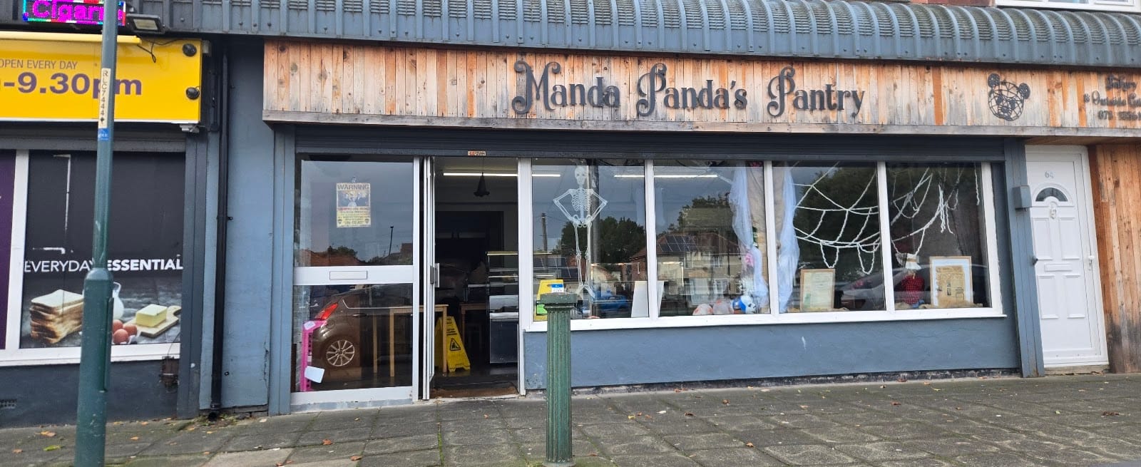 Manda panda's pantry