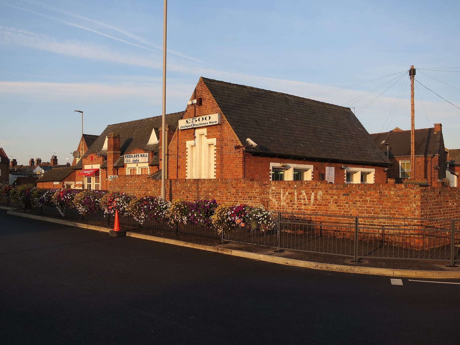 Bus Station Café and Amusements photo 5