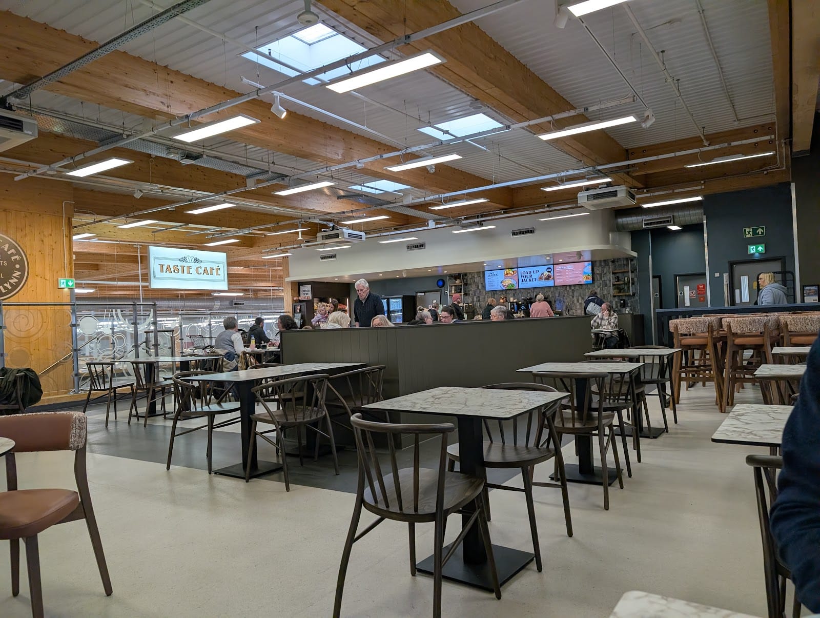 Taste Café