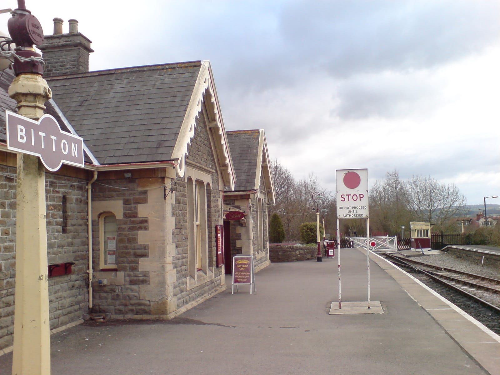 Avon Valley Railway (Bitton Station) photo 5