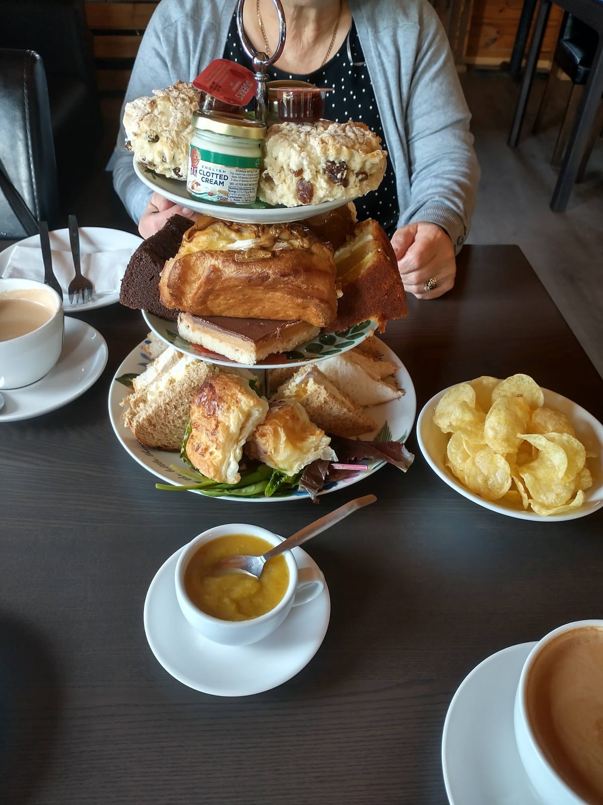 Lakeview Cafe