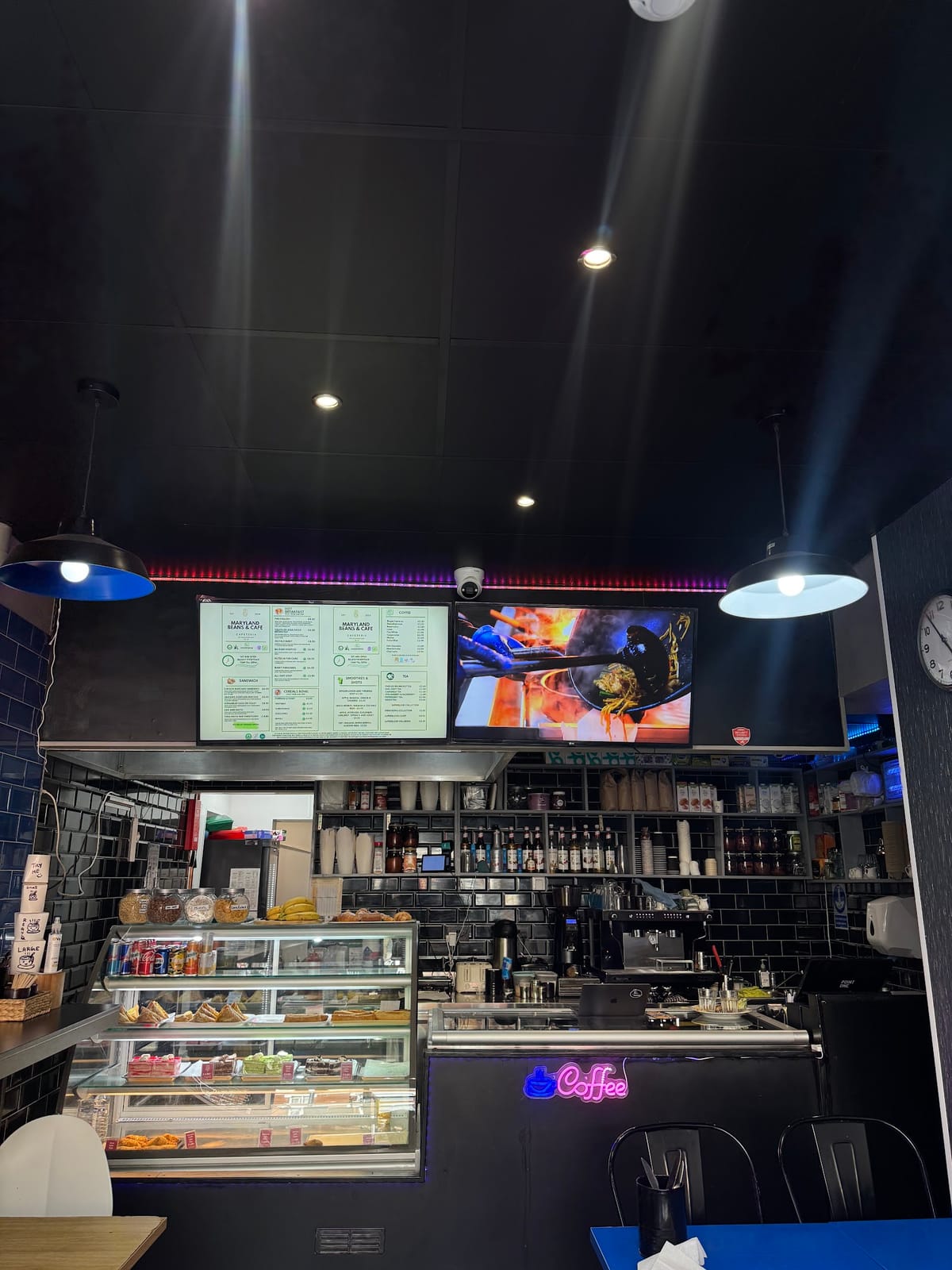 SHAPLA INDIAN TAKEAWAY WOK & CAFÉ