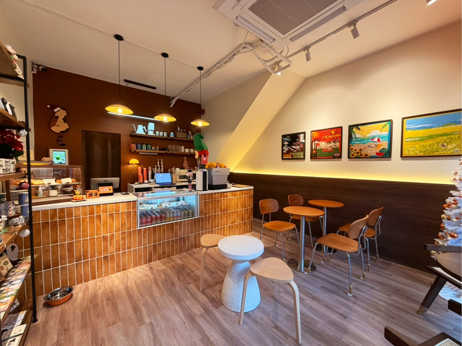 Pettone - Café & Boutique
