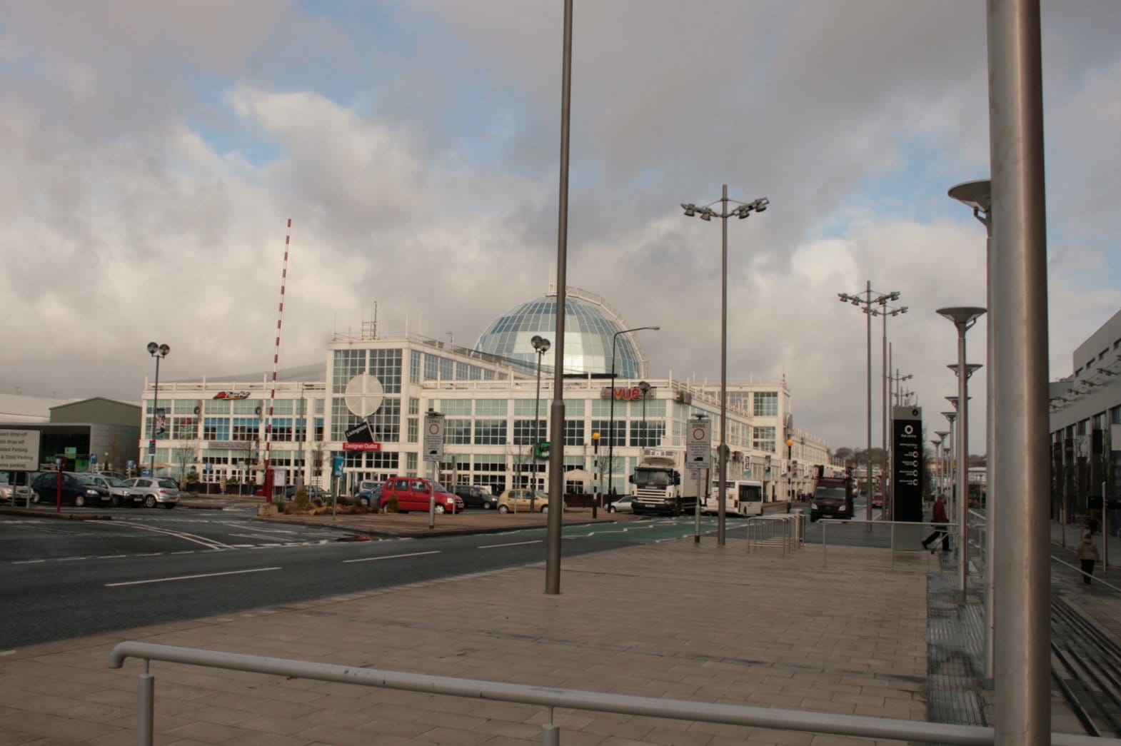 Marks & Spencer photo 4