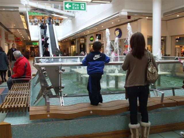Marks & Spencer photo 3