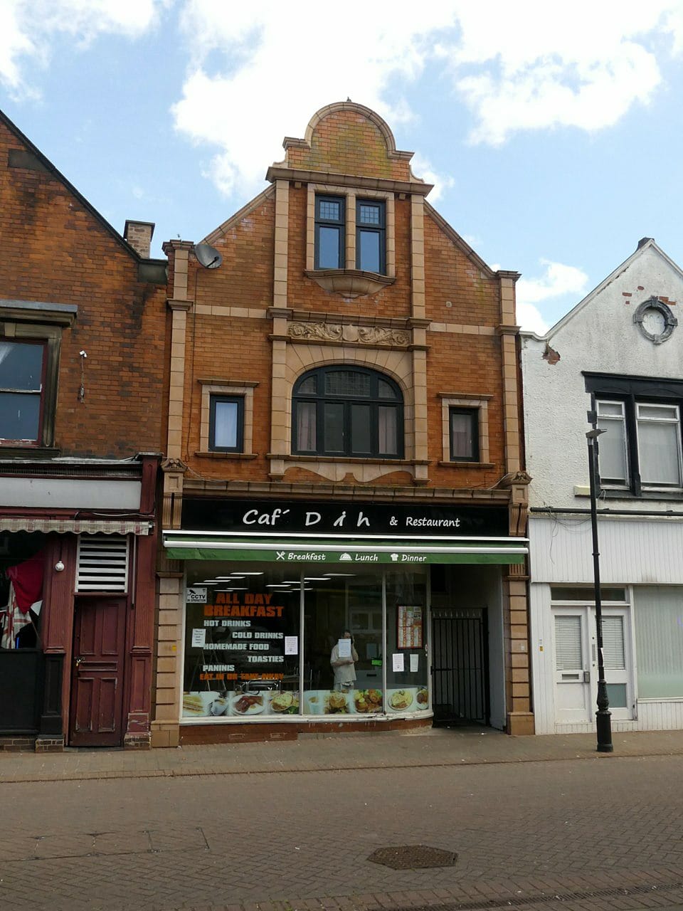 Cleaver Cafe & Bar photo 2