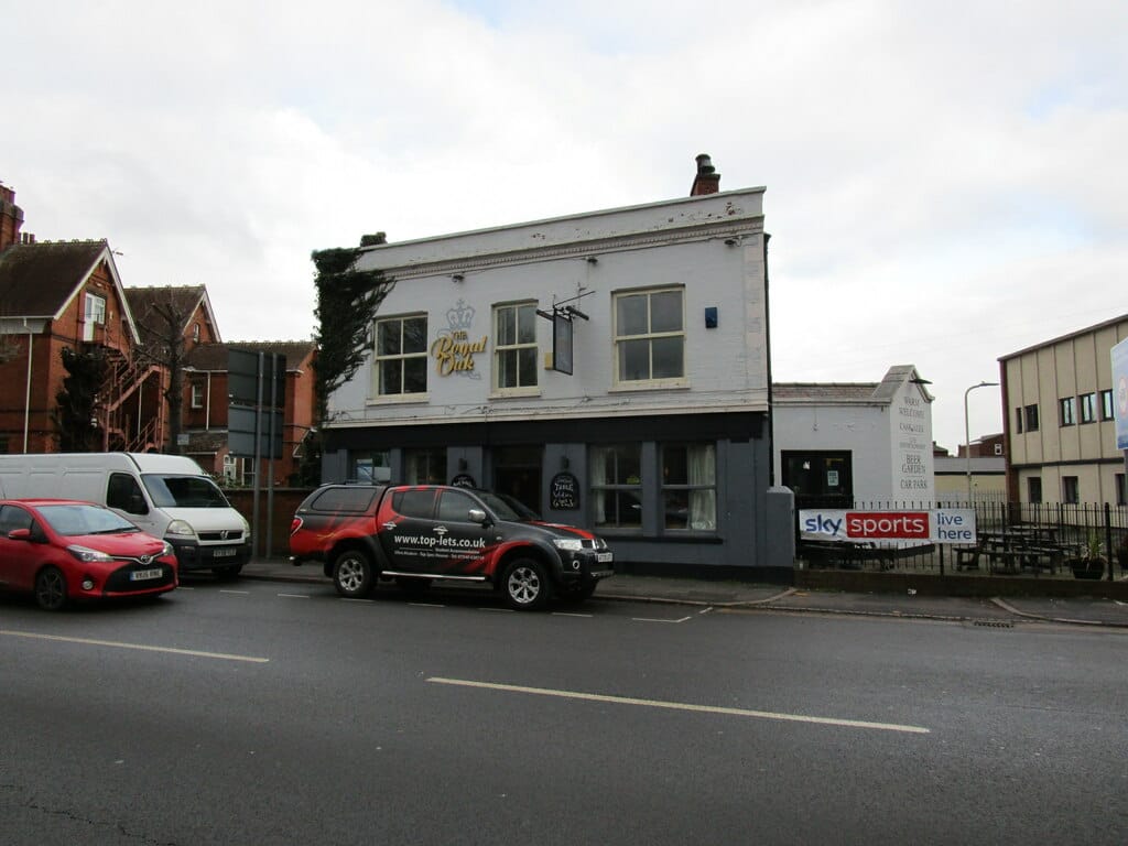Holly’s Cafe & Cob Shop photo 3