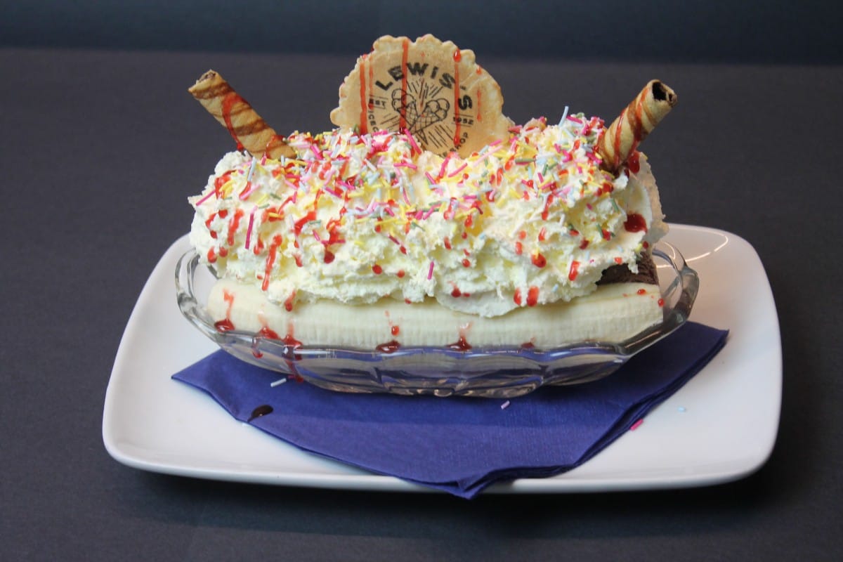 Lewis's Ice Cream & Coffee Shop photo 2