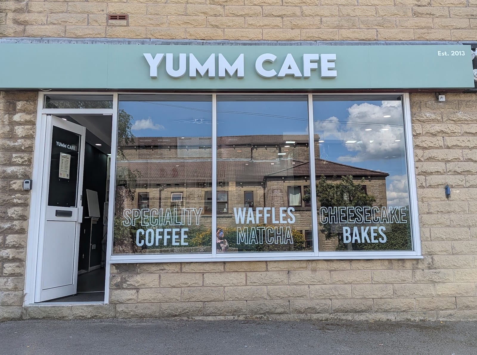 Yumm Cafe