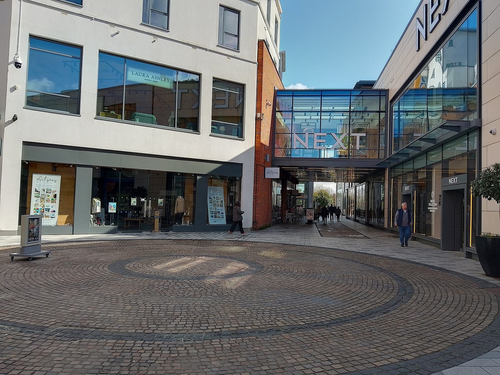 Marks & Spencer photo 2
