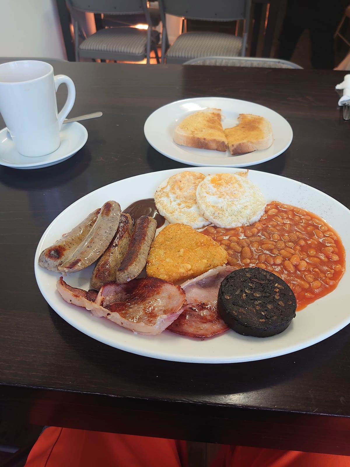 Breakfast time cafe