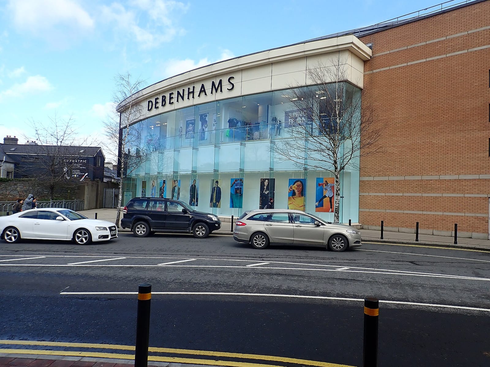 M&S Café photo 3