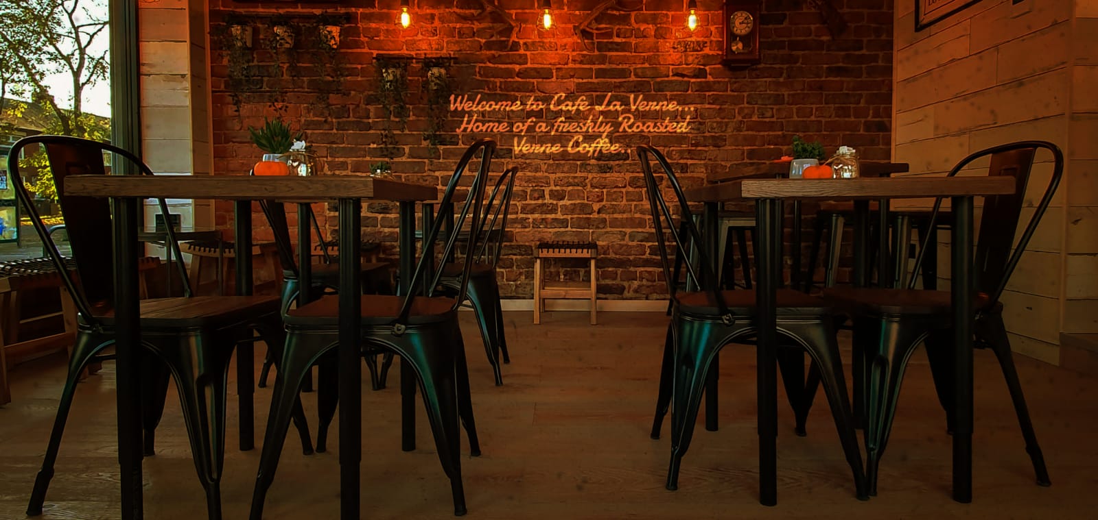 Café La Verne photo 2