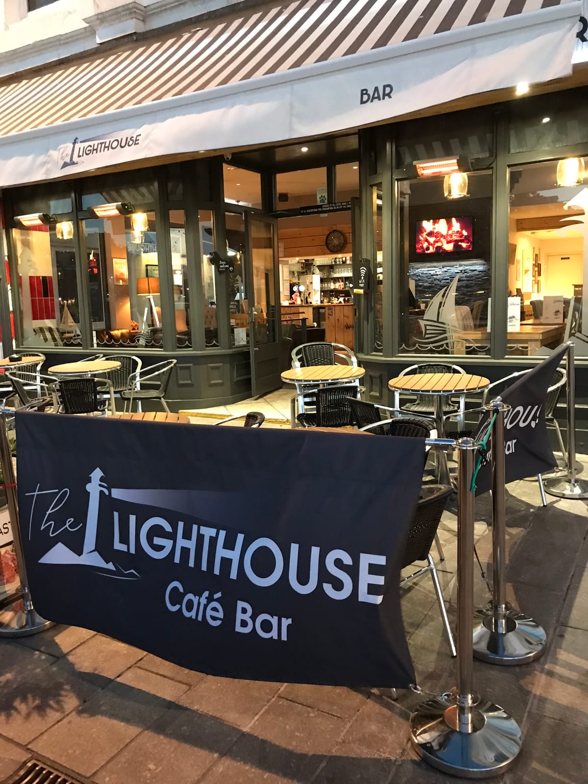 Lighthouse continental cafe bar