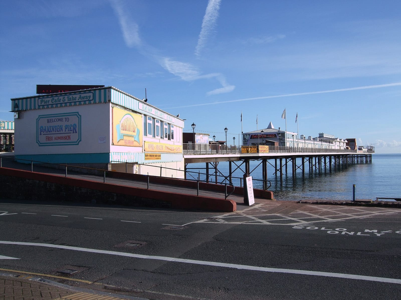 Cafe Bay-Side photo 4