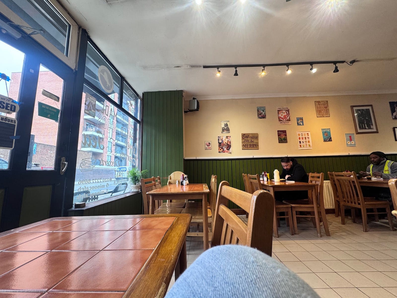 Minon Cafe