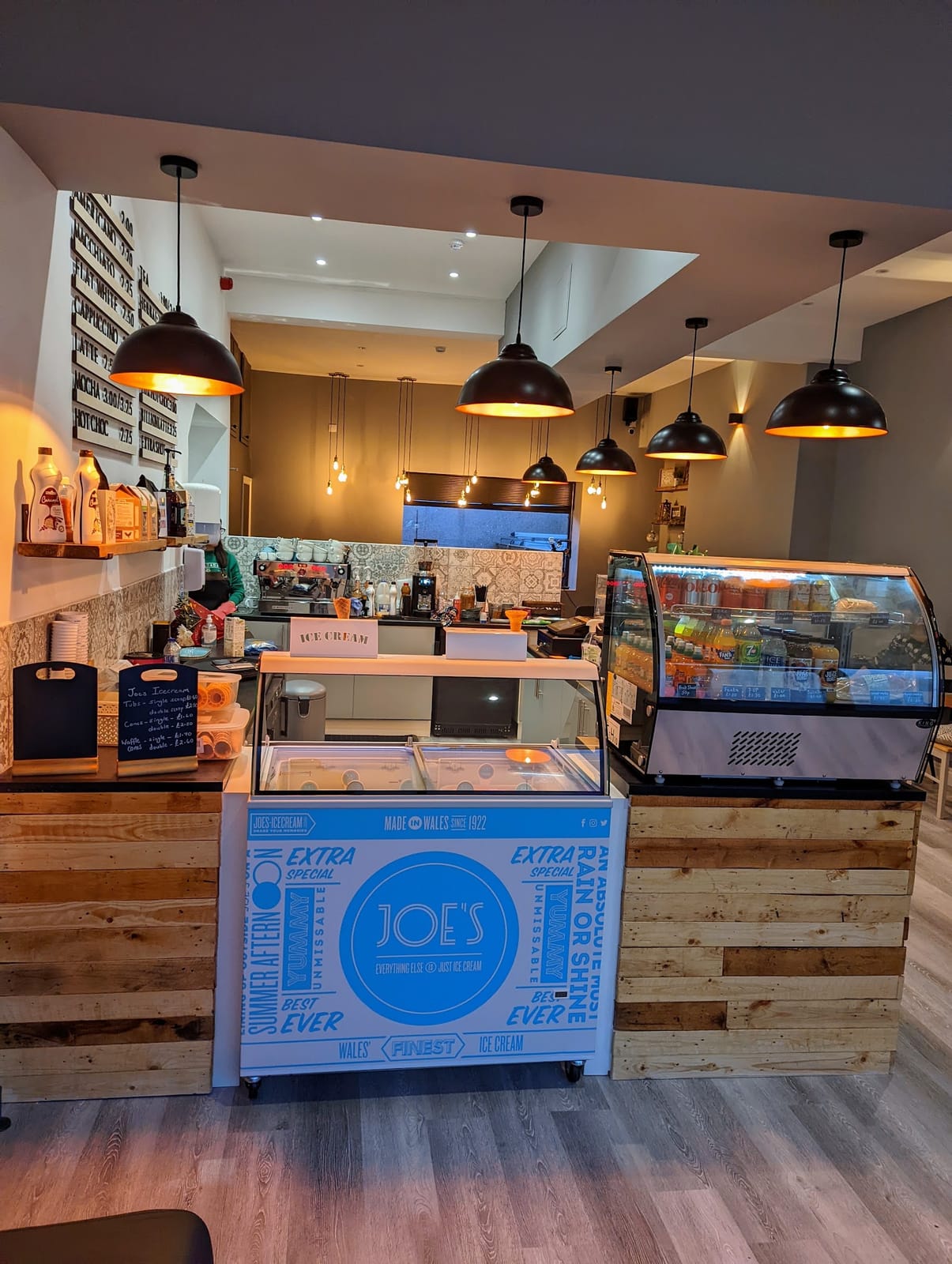 Dwell coffee Senghenydd