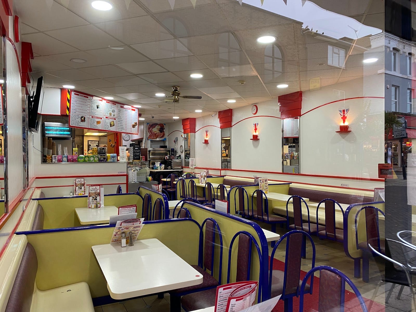 Star Nergis Cafe / Ramsgate