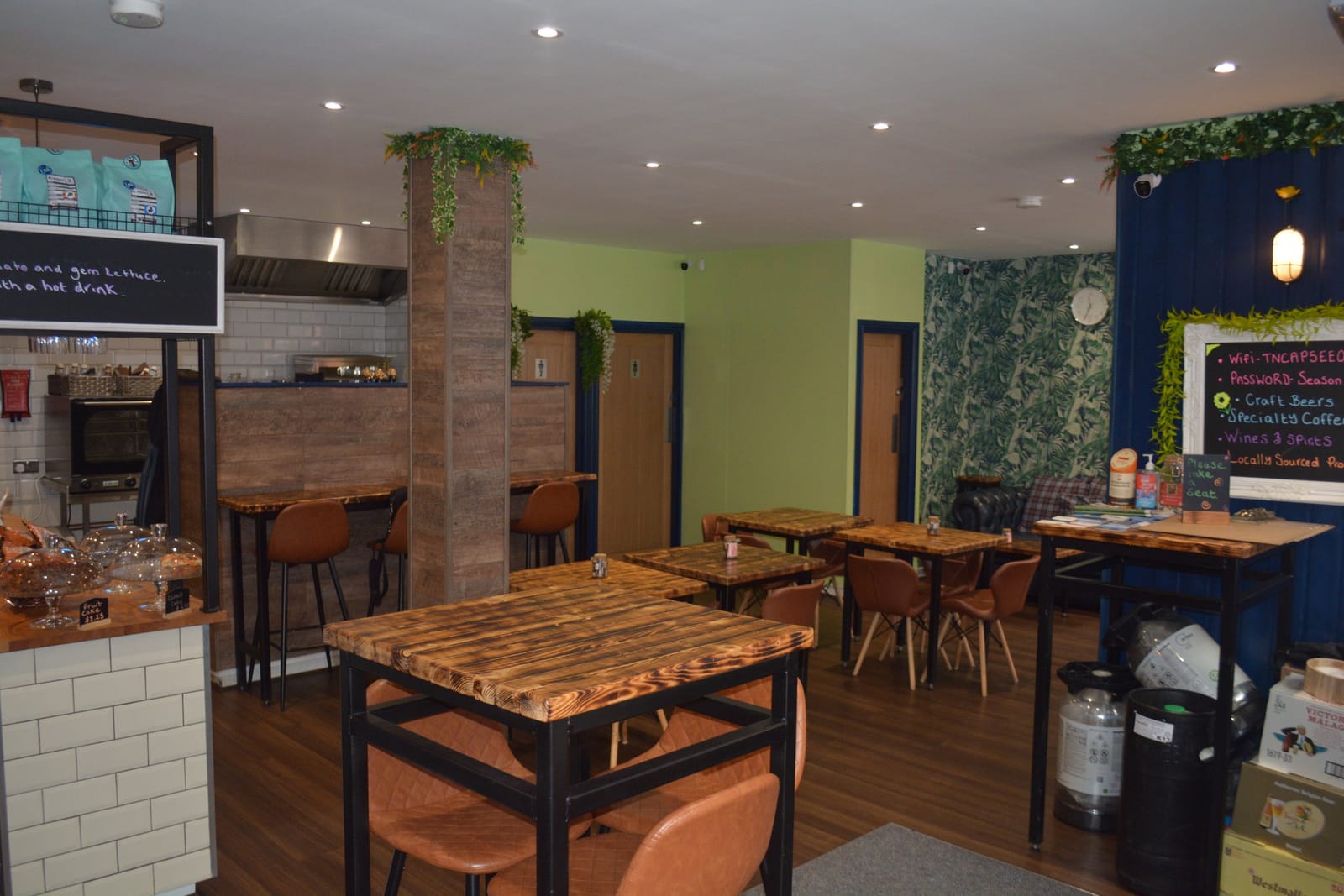 Season Coffee, Bar & Kitchen photo 8
