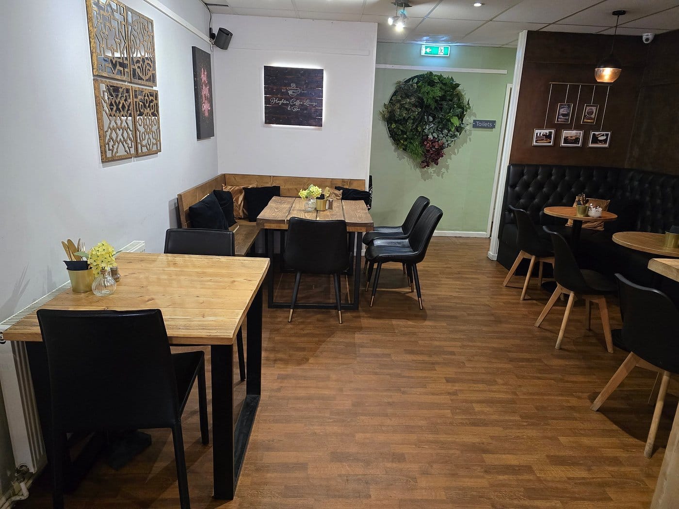 Hoghton Lounge Bar photo 6