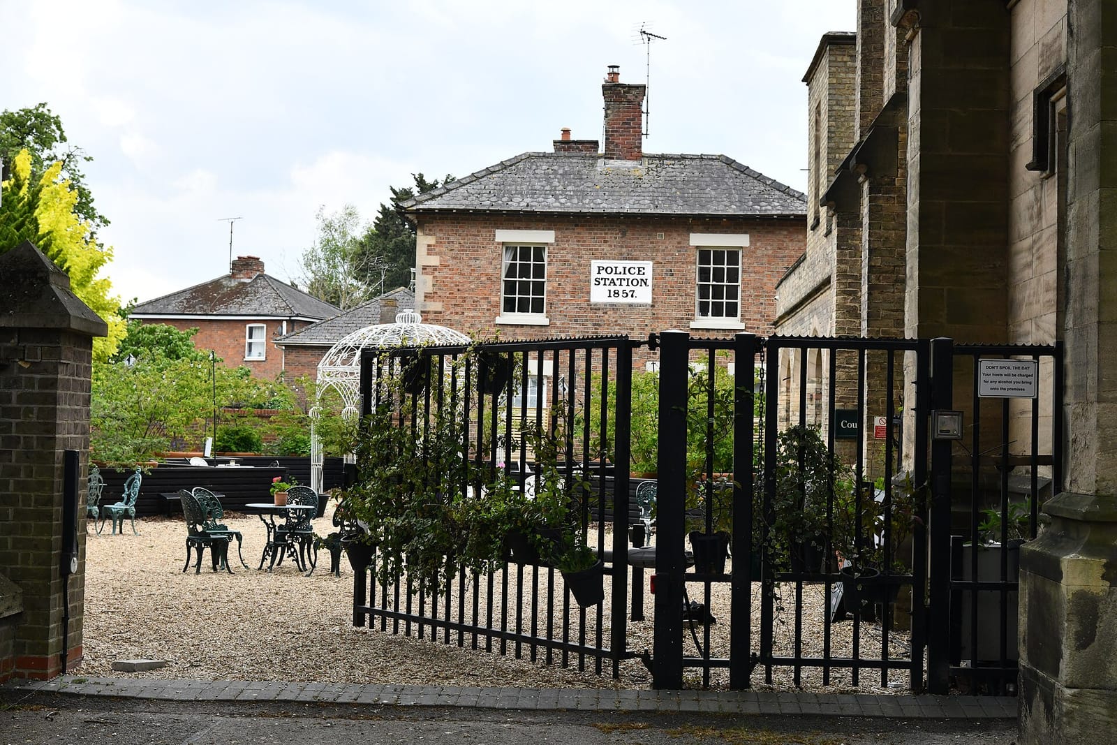 Spalding Library