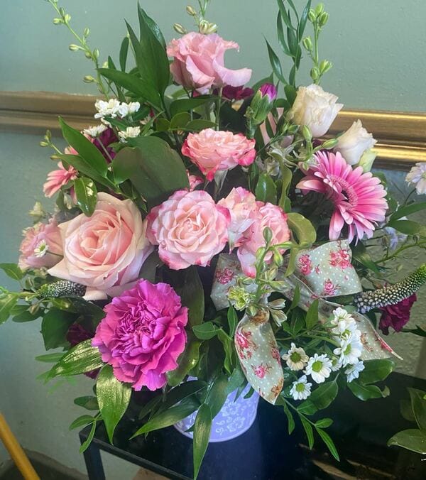 Hearts and Flowers Cafe & Florists photo 7