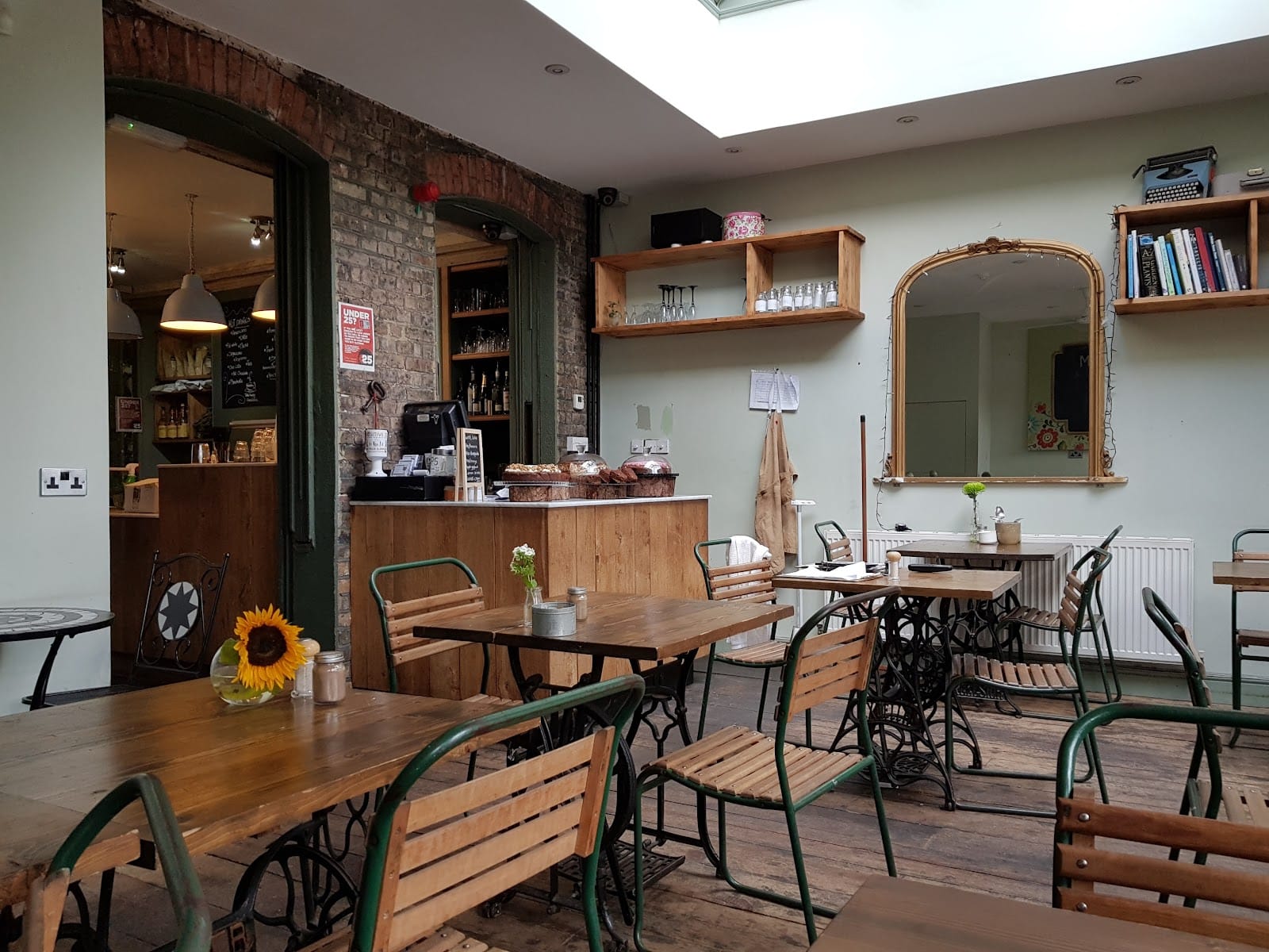 Green Room Cafe & Flower Store