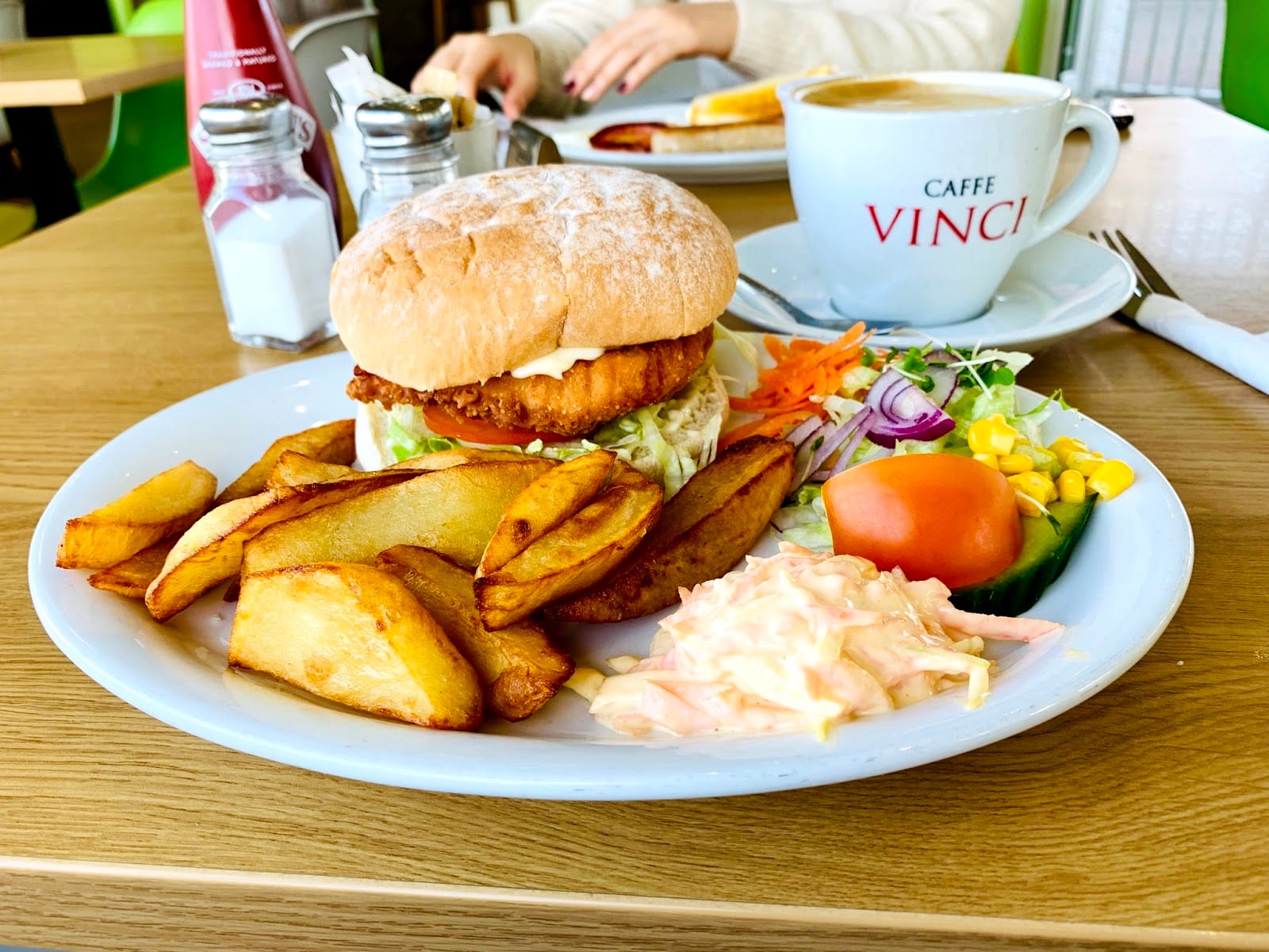 Pier 22 Cafe
