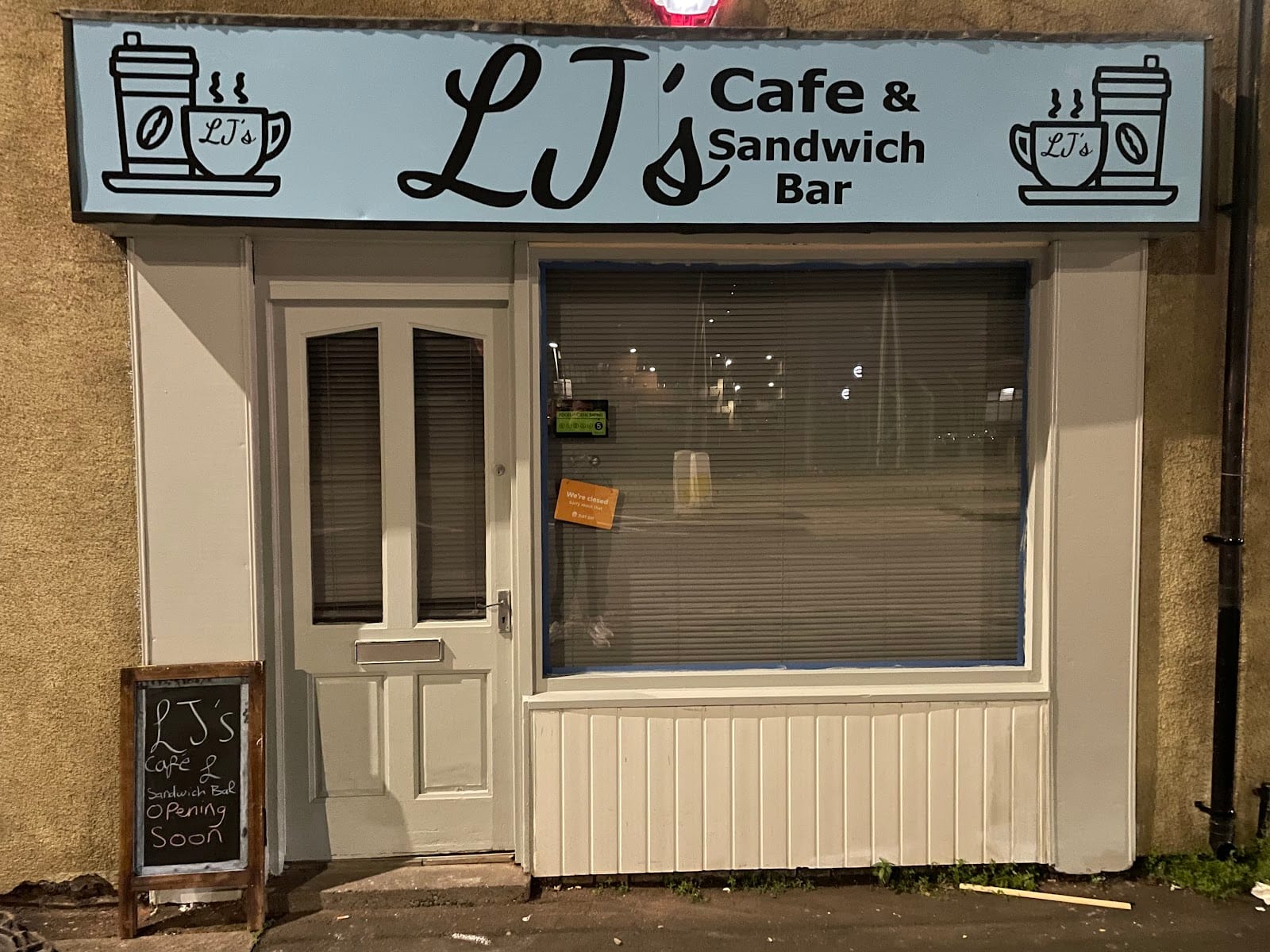 LJ's Cafe & Sandwich Bar