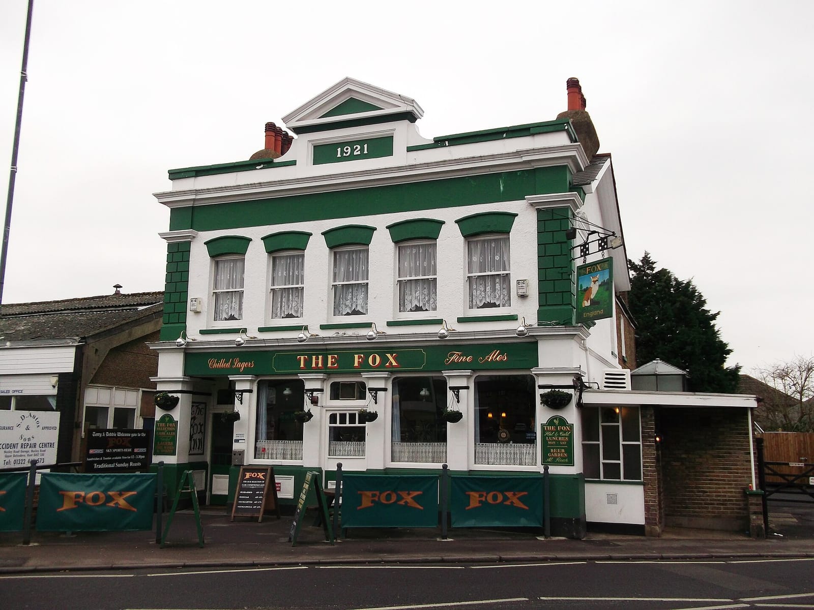 Nuxley cafe photo 2