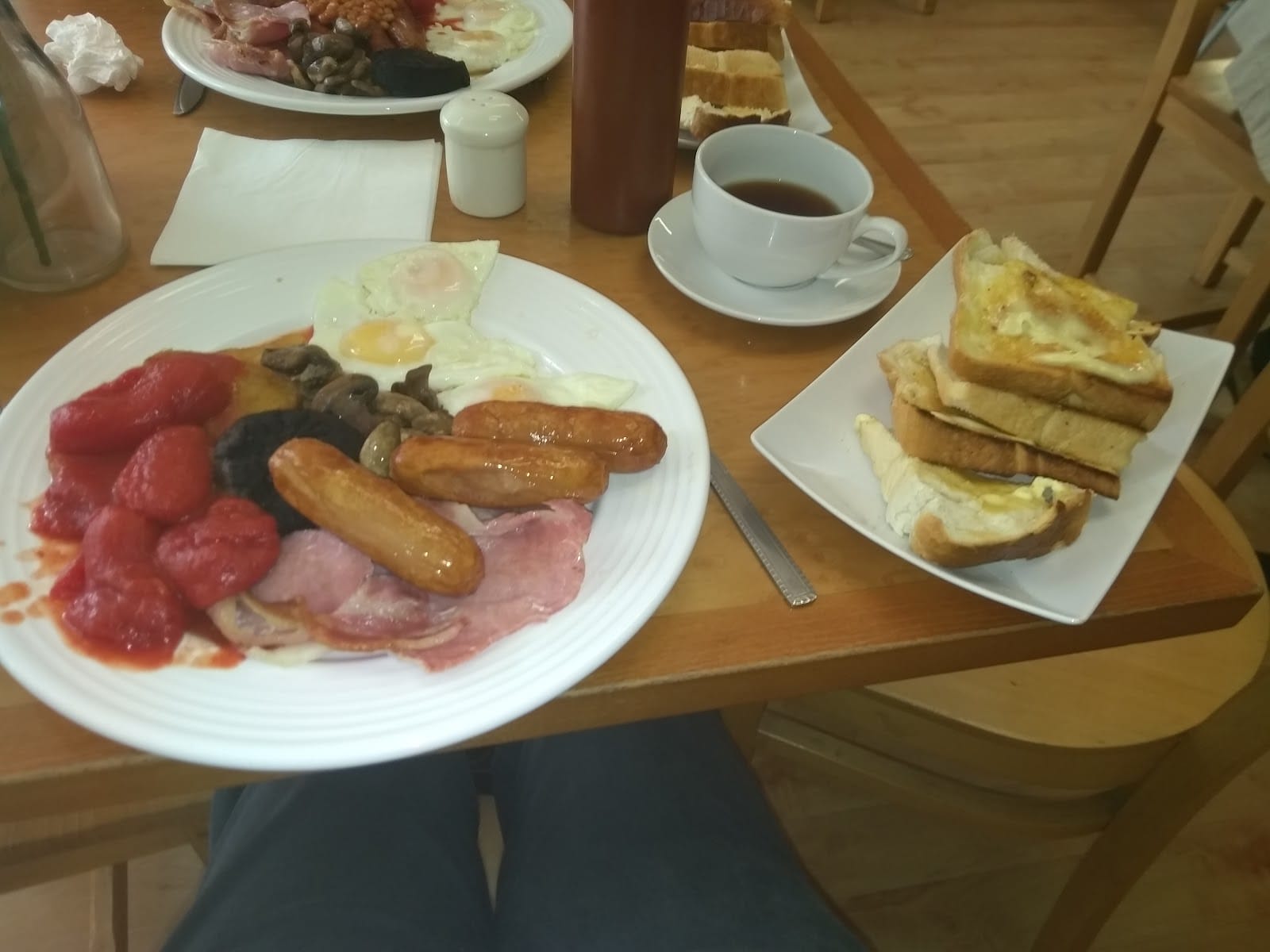 The Cwtch Coffee shop/gift shop