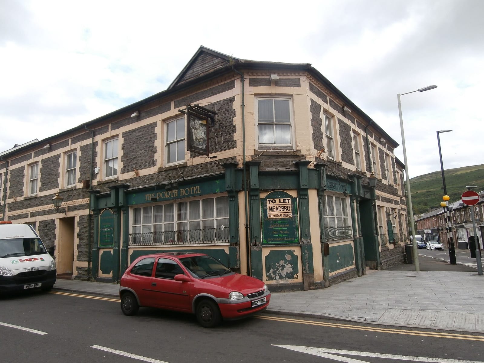 Empire Cafe photo 2