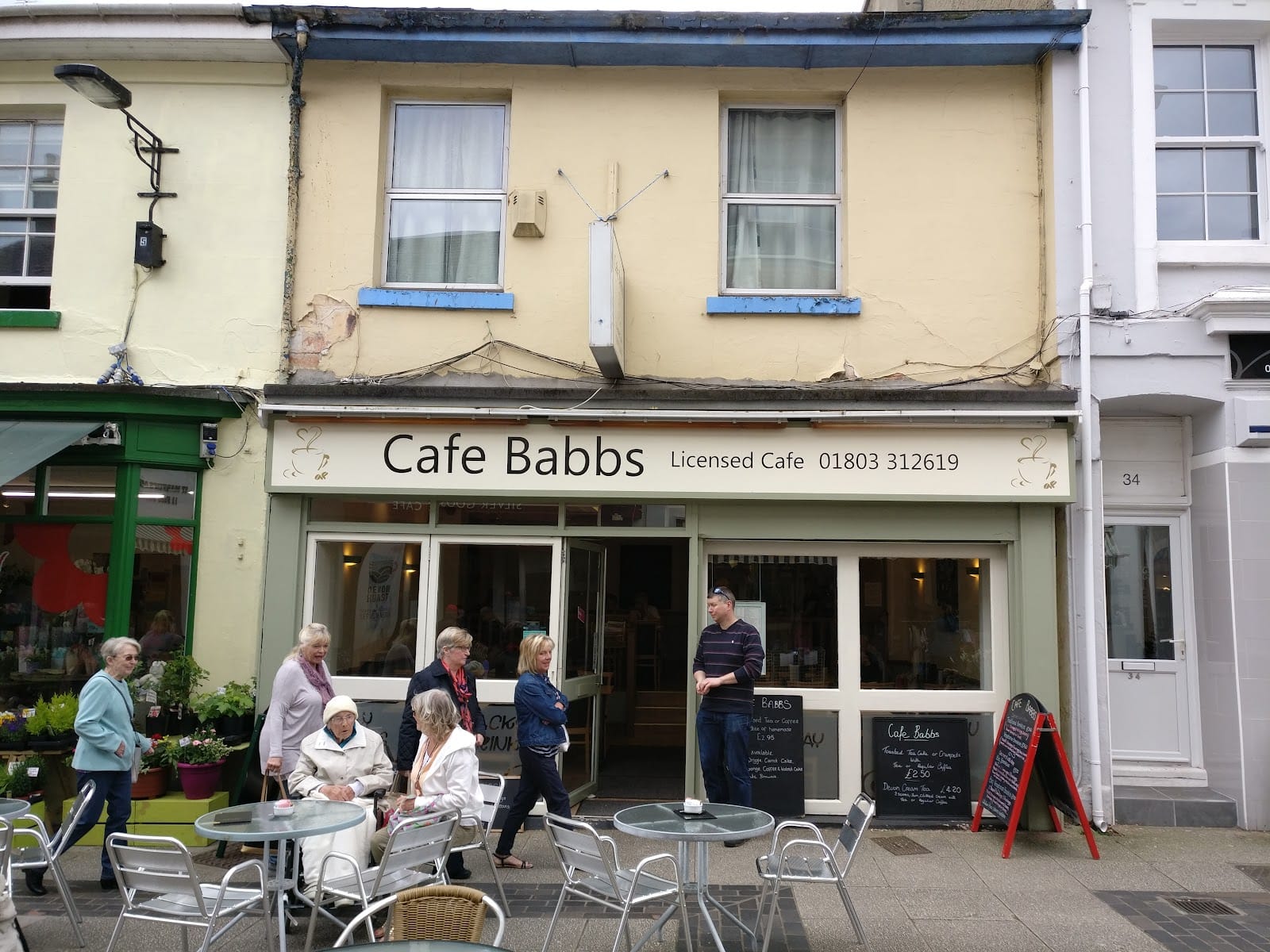 Queen Elizabeth Cafe
