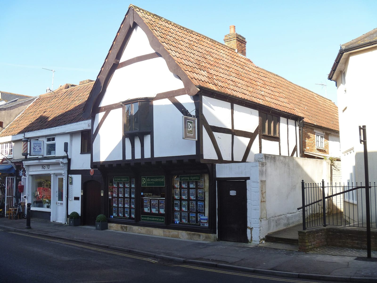 Little White Duck Sandwich Shop photo 3