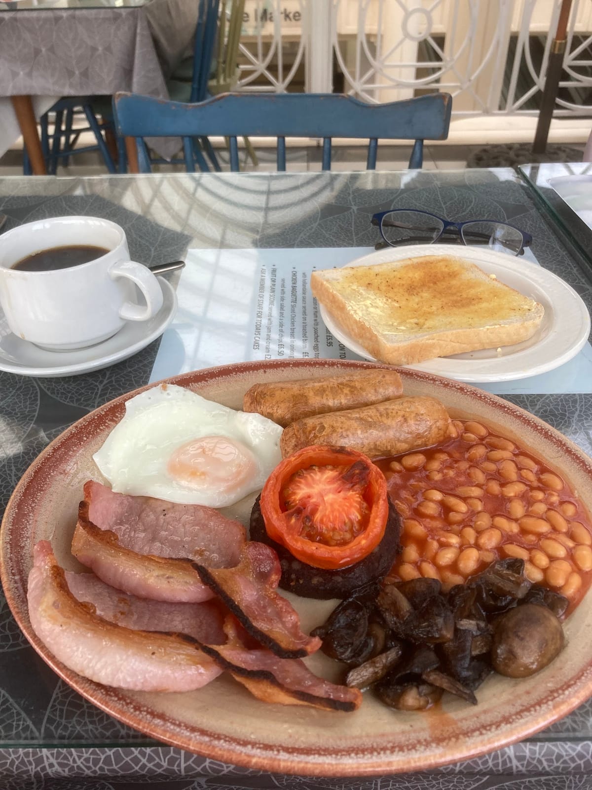Lowrys restaurant ltd