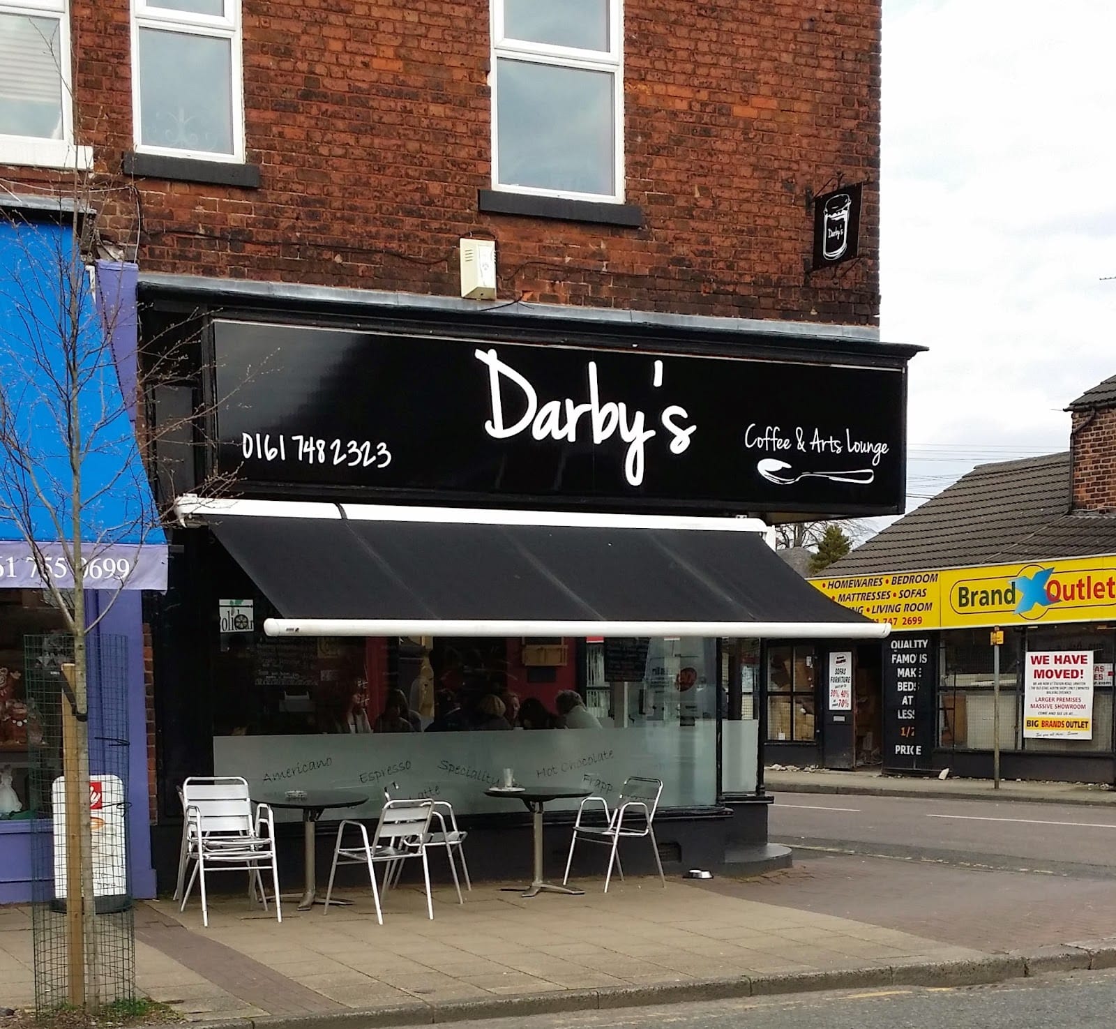 Darby’s Coffee & Arts Lounge