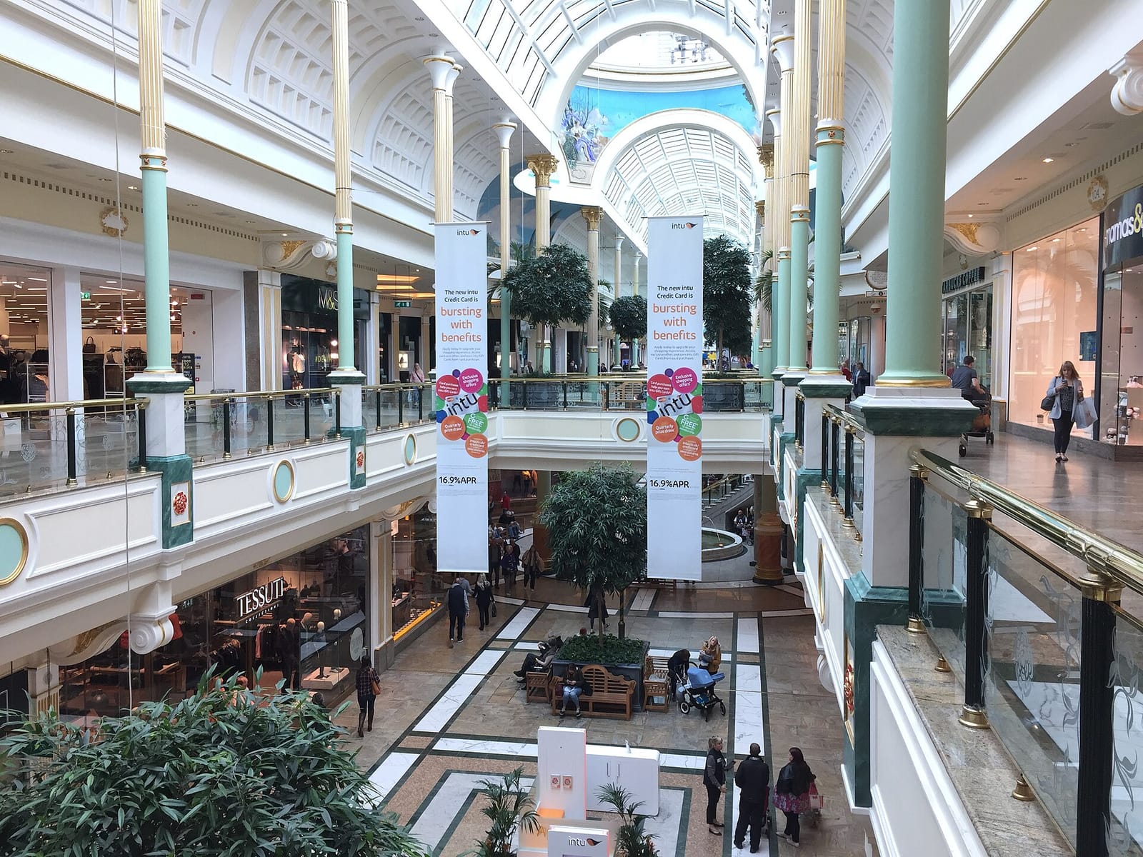 Place to eat by John lewis photo 2