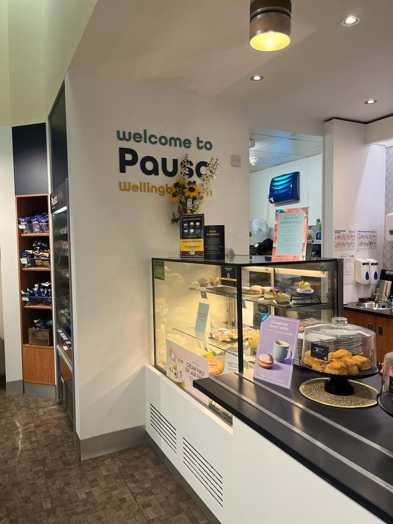 Pausa Cafe