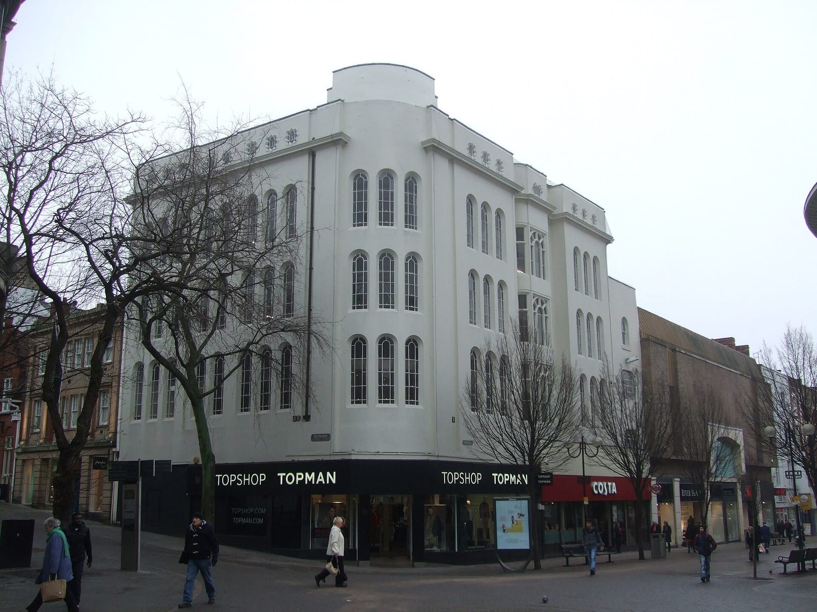 Marks & Spencer photo 2